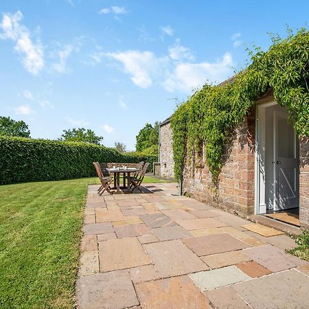 Haytongate Barn Villa Walton  Luaran gambar